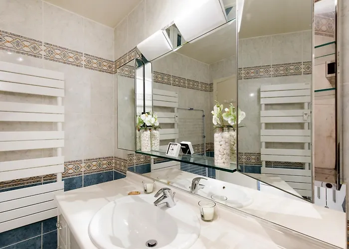 Gabriel Yourhosthelper Apartman