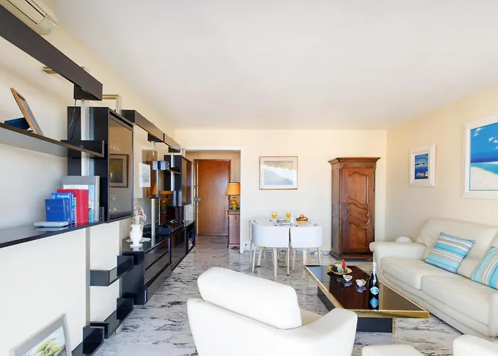 Gabriel Yourhosthelper Apartman Cannes